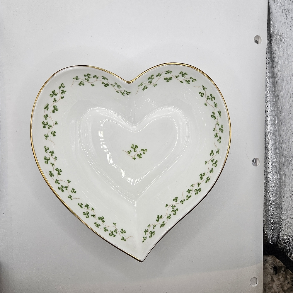 Heart-Shaped Royal Tara Fine Bone China Galway Ireland Trinket Dish